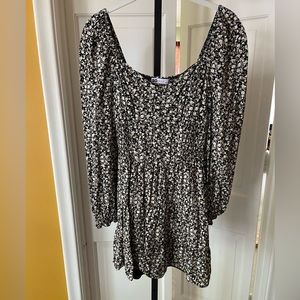 SO Floral Long Sleeved Dress, size M